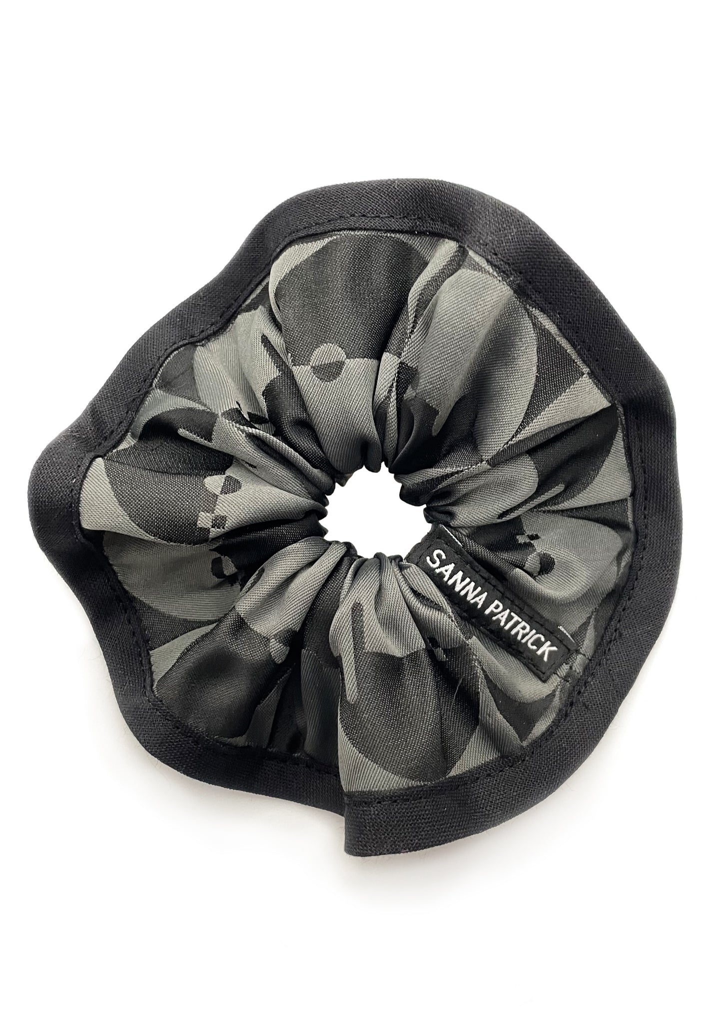 SPHERICAL HUMAN Scrunchie